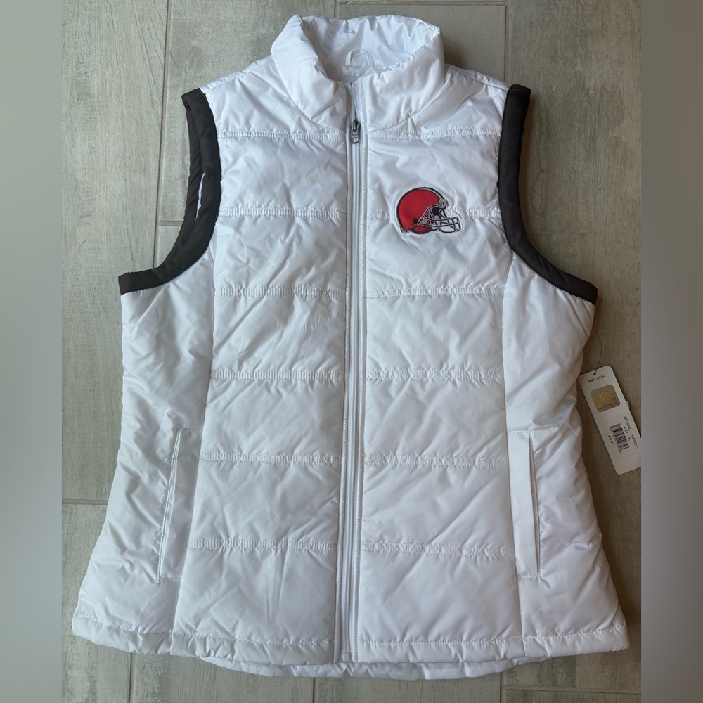 NFL women’s Browns White Puffer Vest size xl nwt